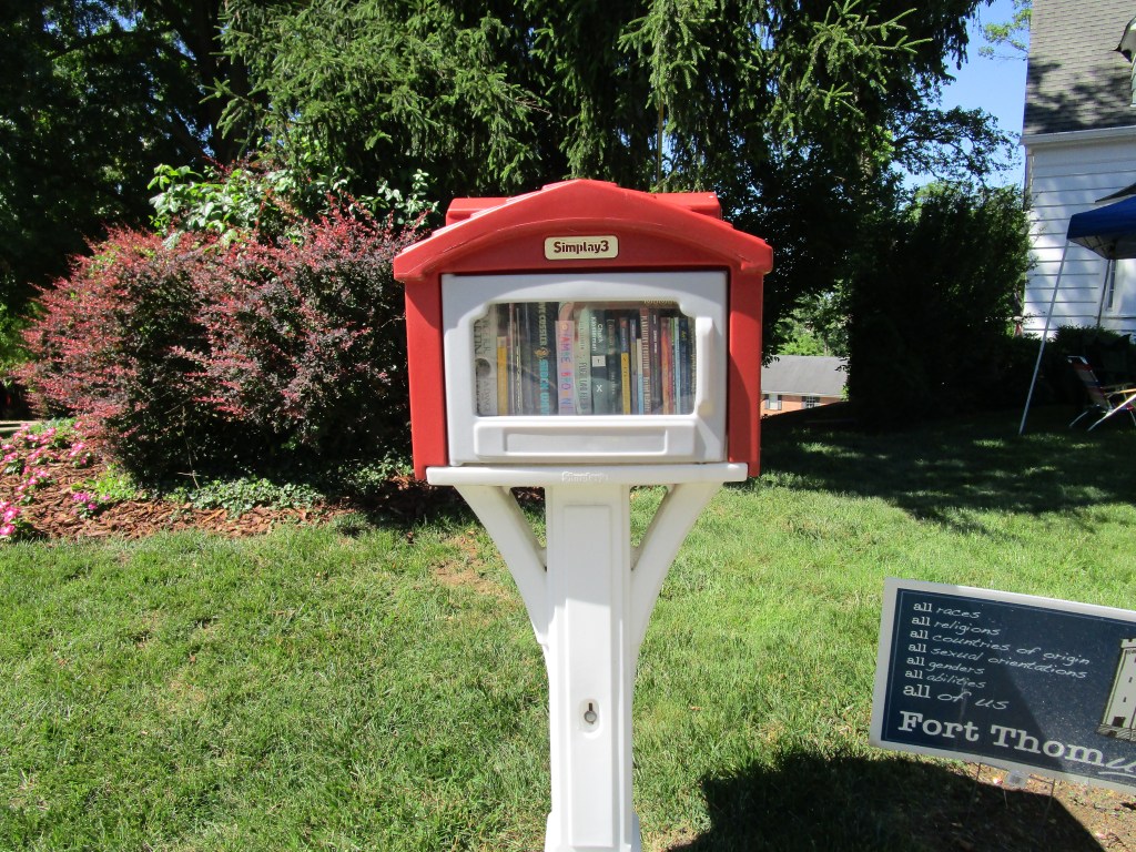 Tom Mary Library Little Free Libraries: Big on Sharing in Fort Thomas – Livingmagazines.com
